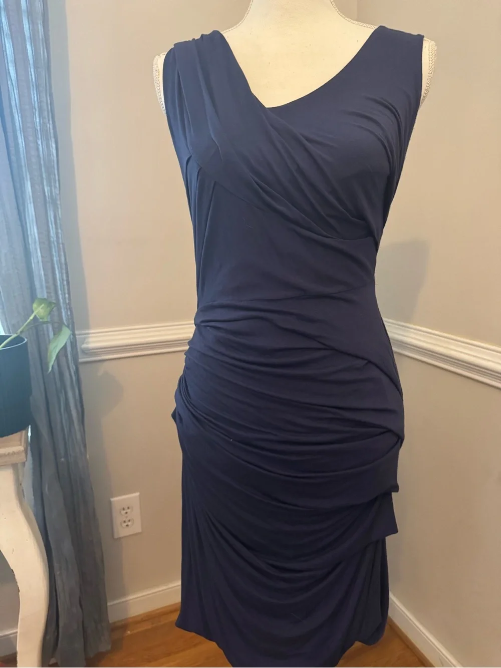 Deletta Navy Sleeveless Ruched Midi Dress Size S - Picture 1 of 5